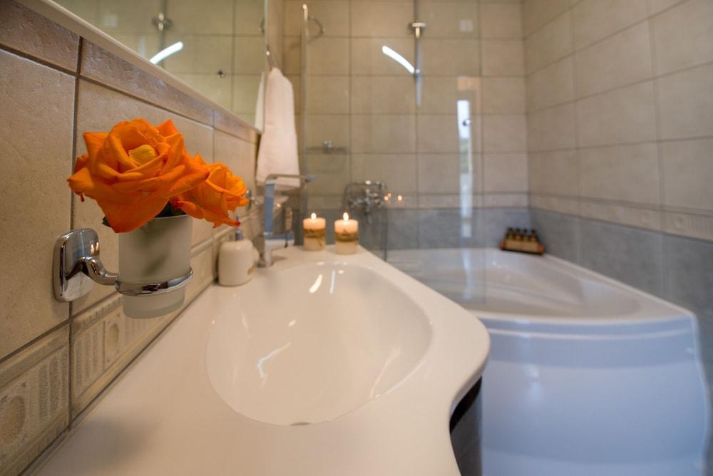 Casa Leone Suites Stalós 외부 사진