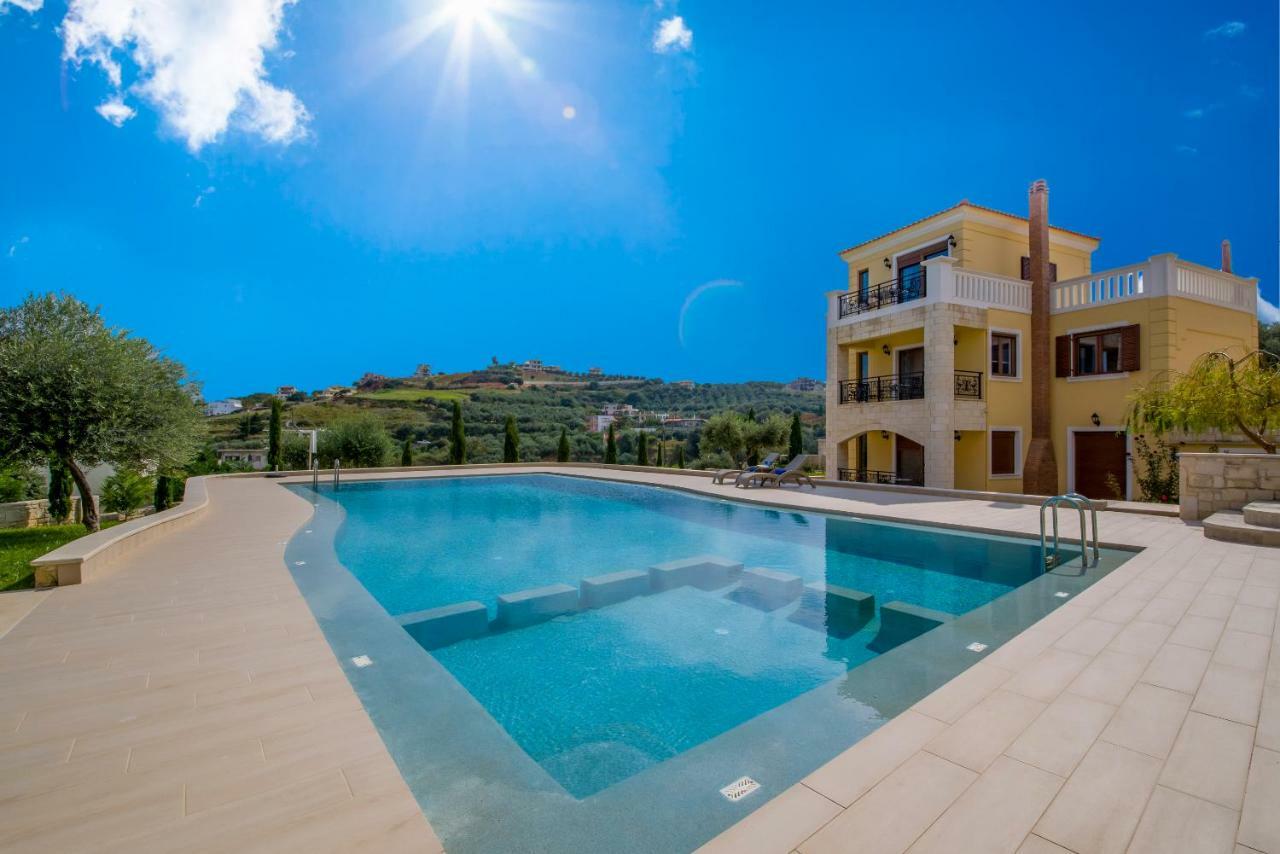 Casa Leone Suites Stalós 외부 사진