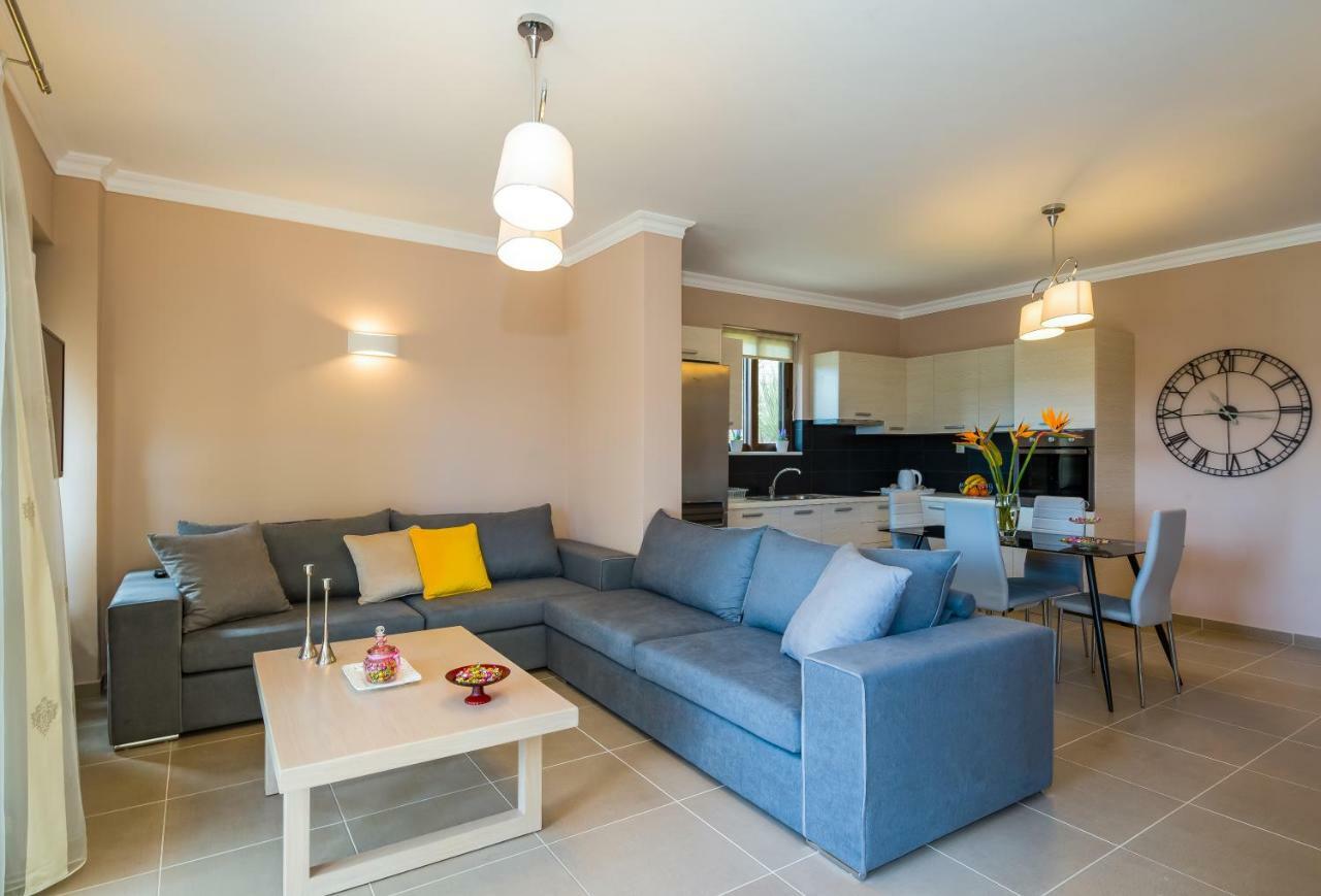 Casa Leone Suites Stalós 외부 사진