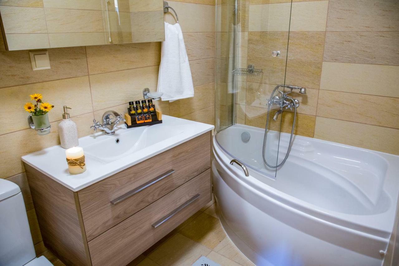 Casa Leone Suites Stalós 외부 사진