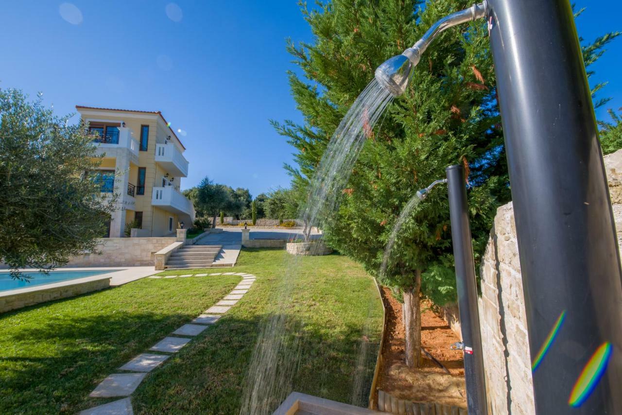 Casa Leone Suites Stalós 외부 사진